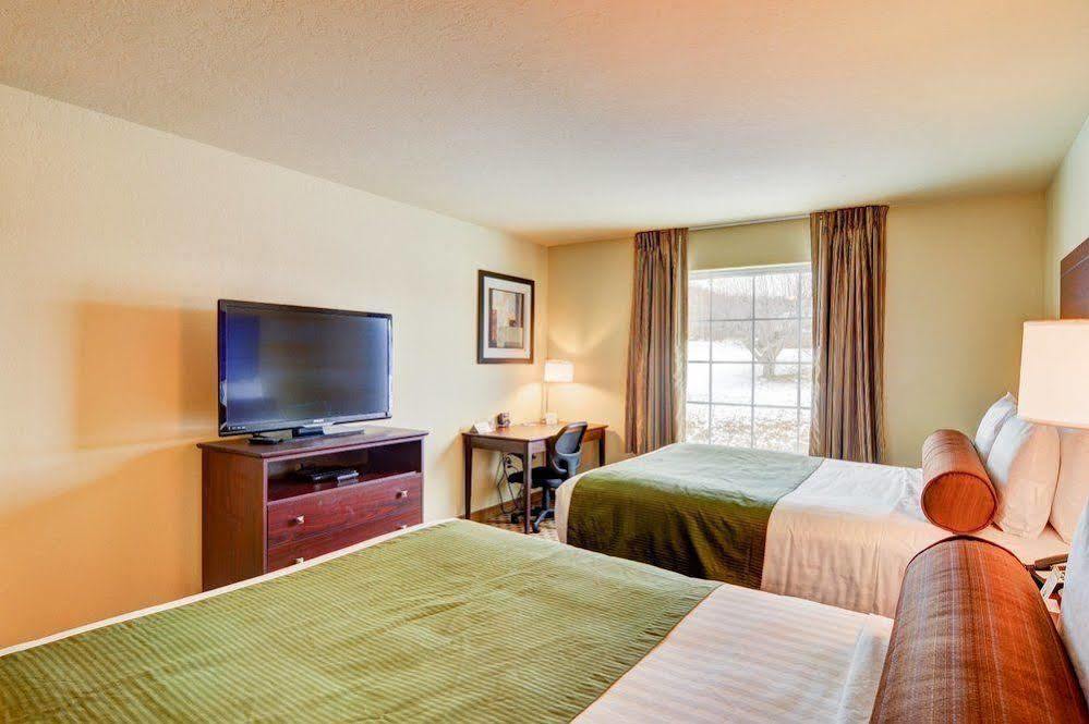 Cobblestone Hotel And Suites - Jefferson Exteriör bild